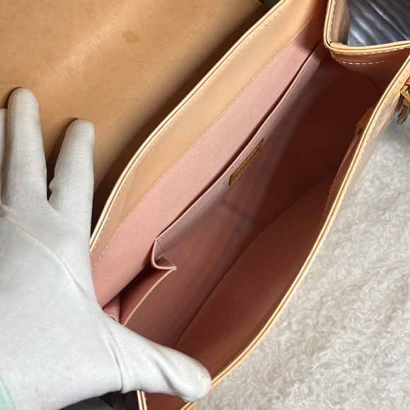 Louis Vuitton Biscayne Bay Monogram Vernis - Picture 4 of 16